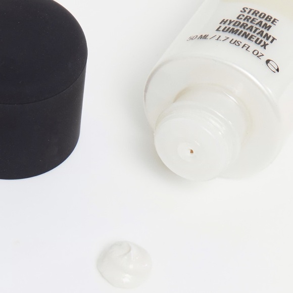 MAC Strobe Cream Goldlite - Picture 10 of 16